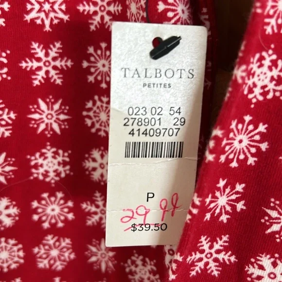 NWT Talbots Petite Red Snowflake Top - Picture 2 of 3